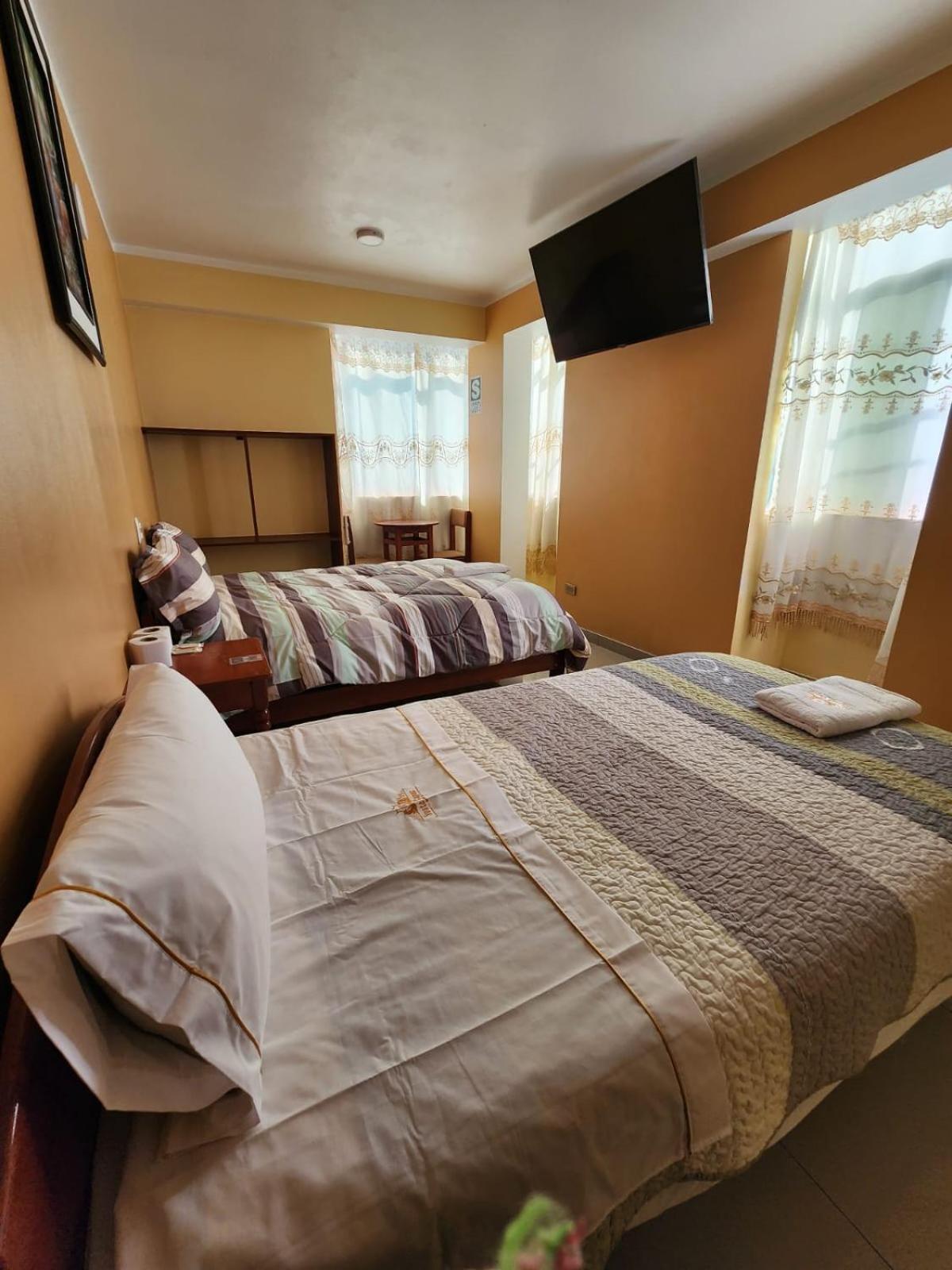 Hostal Capac อายากุตโช ภายนอก รูปภาพ