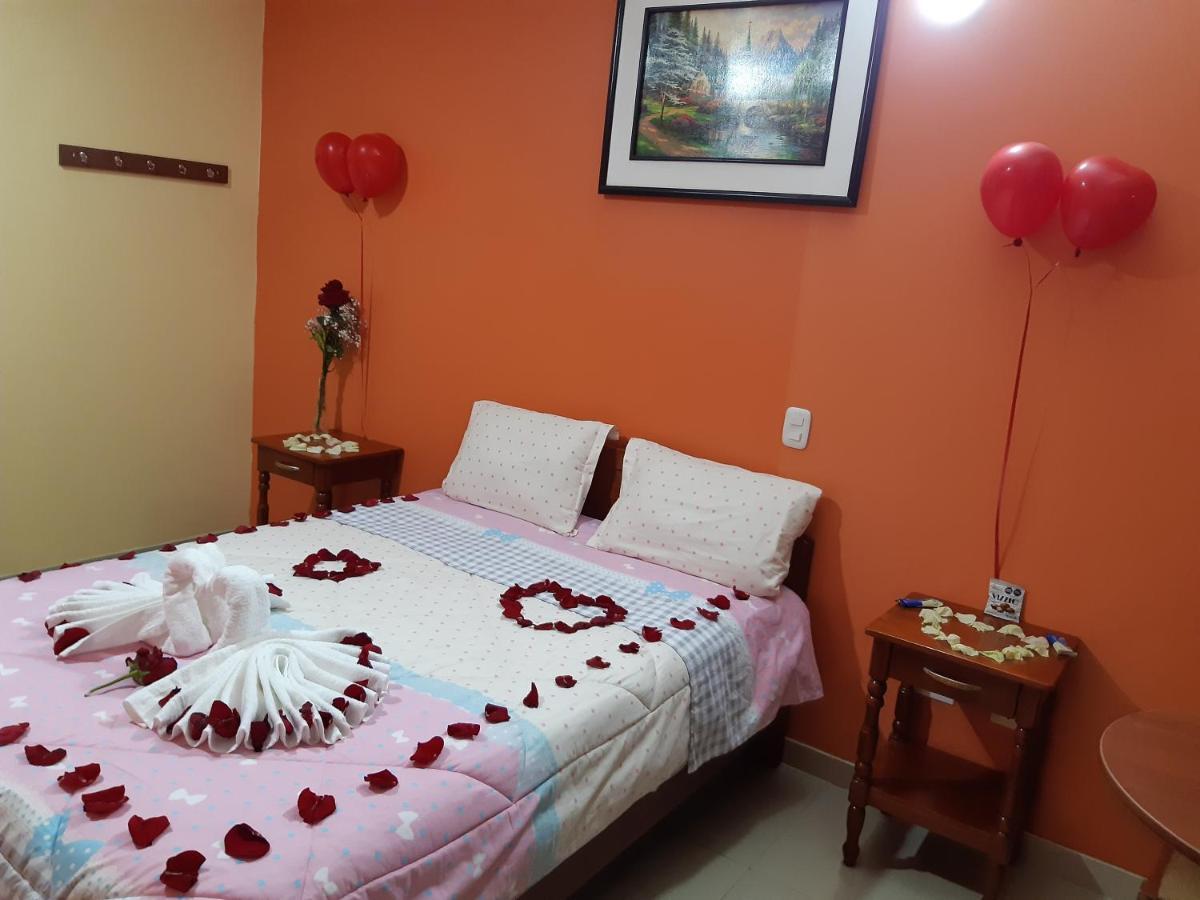 Hostal Capac อายากุตโช ภายนอก รูปภาพ