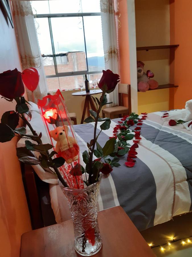 Hostal Capac อายากุตโช ภายนอก รูปภาพ